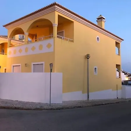 In Burgau,,quality, Pool, Only 200m From Sea & Beach .sea Facing. Nyaraló *
